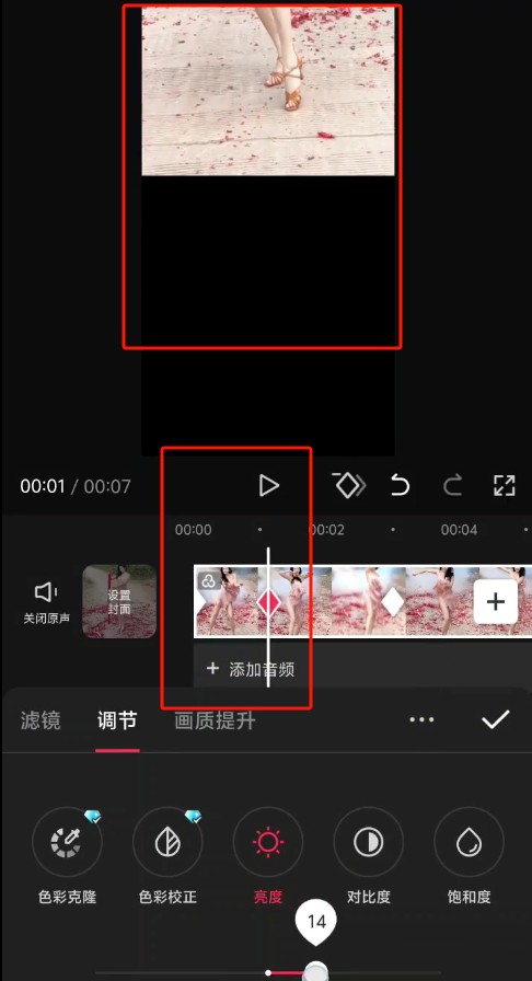 174003yz33q1eyy77nysyj.jpg